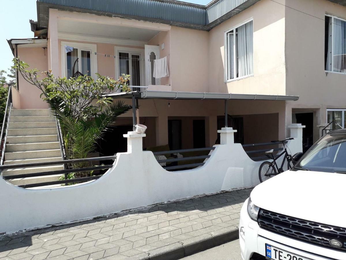 Zaza Guest House Kobuleti Exterior foto